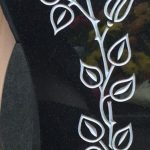 Rose vertieft gehauen und getönt